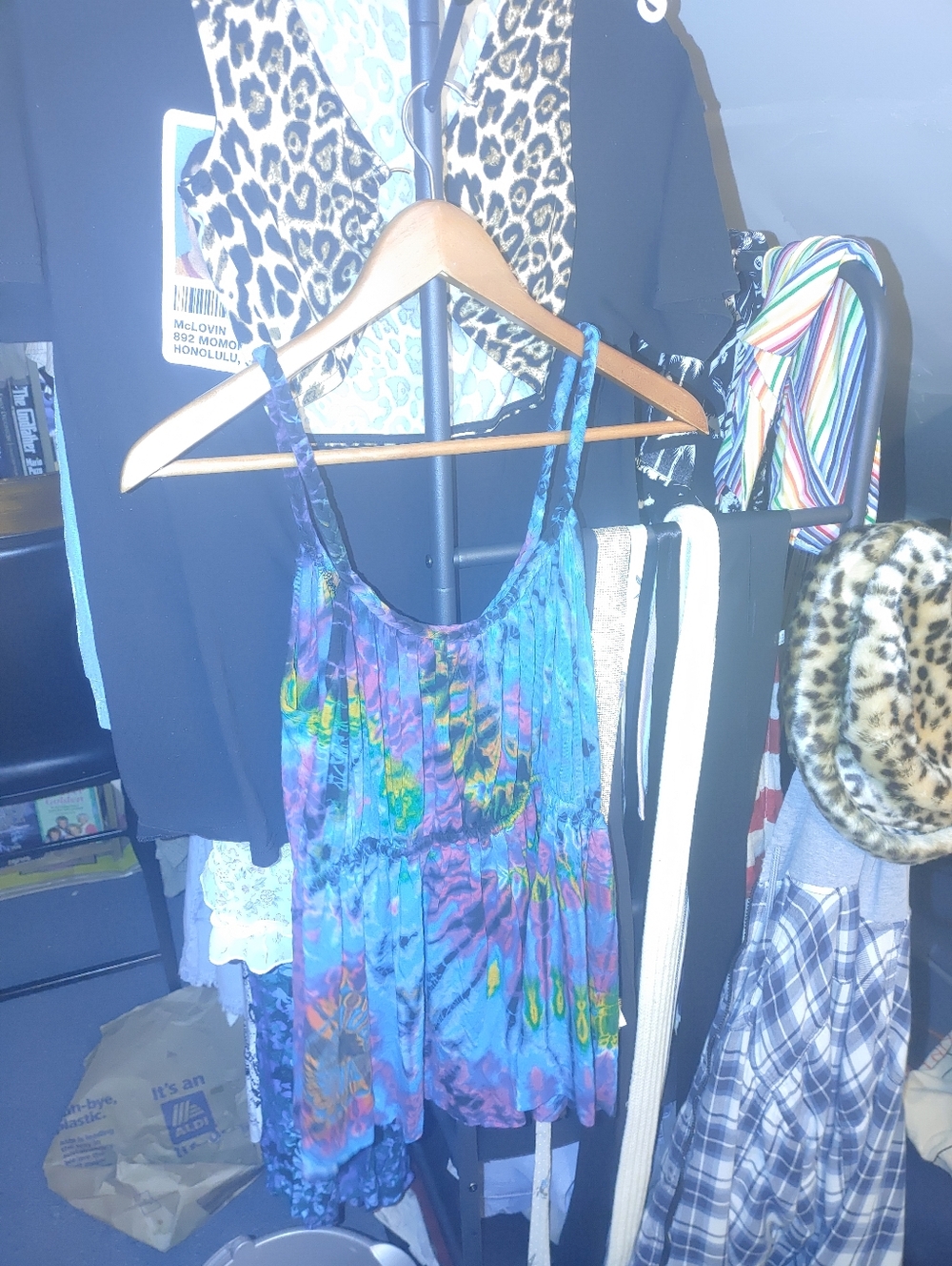 Blue Tie-Dye Spaghetti Strap Tank Top - Picture 3 of 7